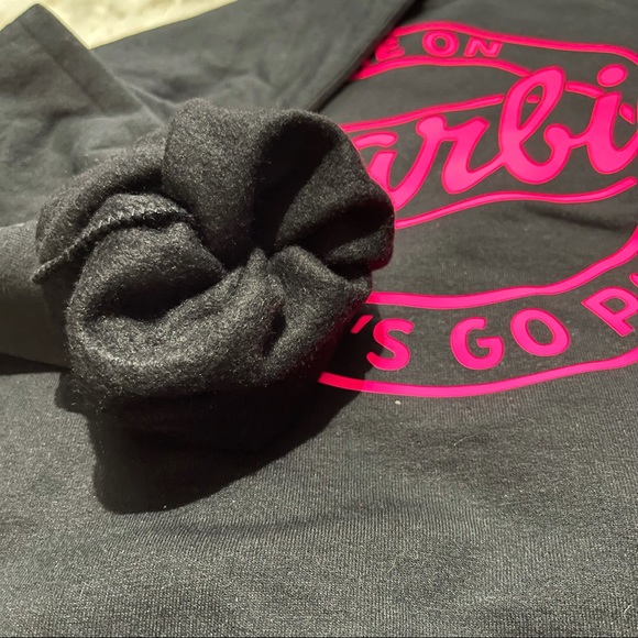 New Barbie Crewneck - Picture 8 of 9